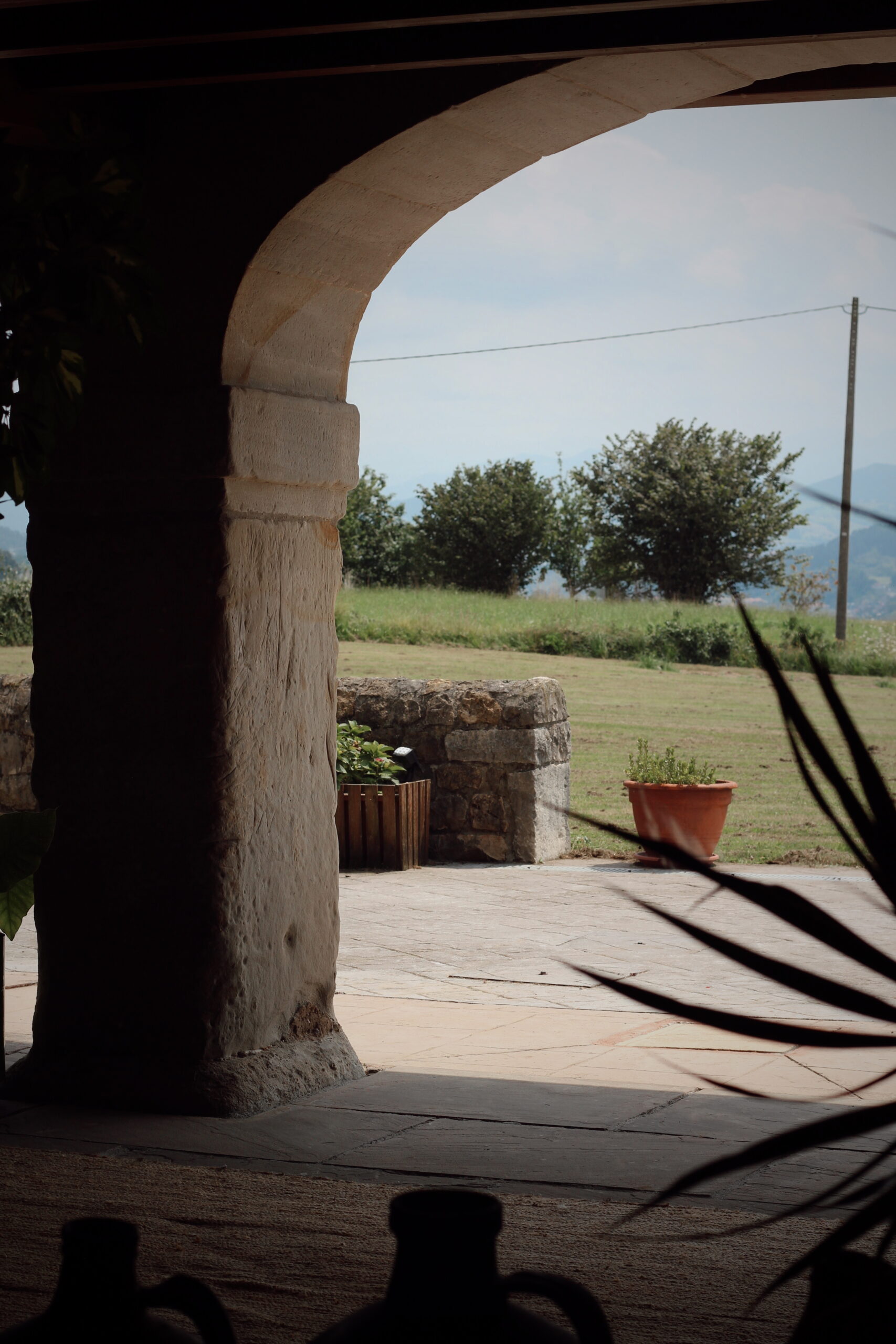 edited in tezza with: vintage, sombras, luces, viÑeta, & brillo